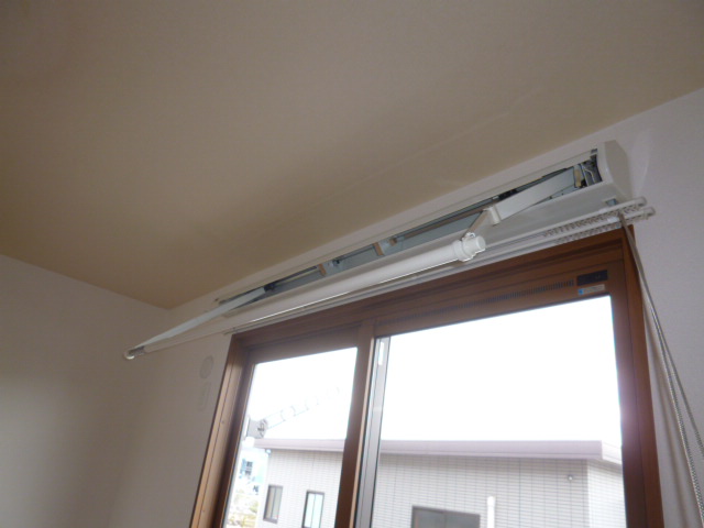 その他設備　室内物干し