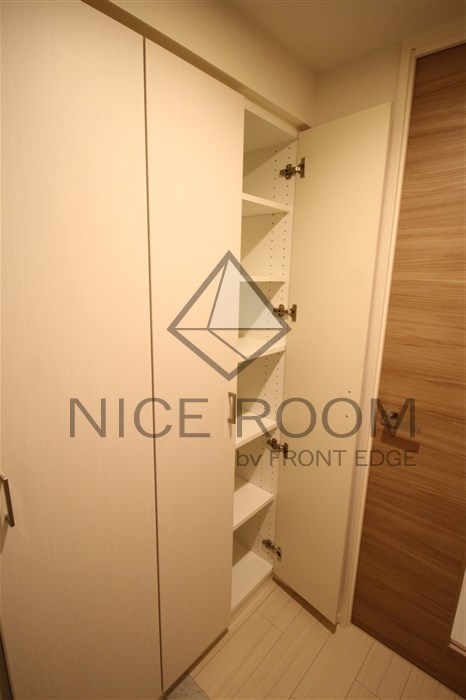 収納　ルフォンプログレ本町WEST　収納