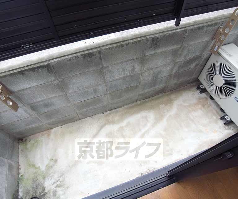バルコニー　きれいなバルコニーです。