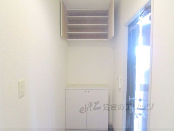 その他設備　下駄箱