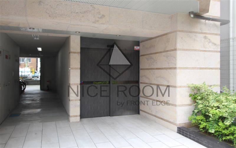 エントランス　ラ・フォルム本町WEST　エントランス