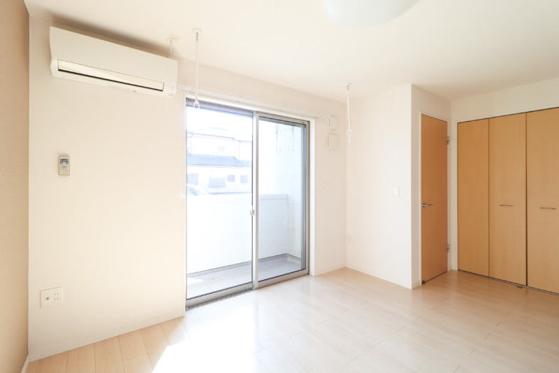 居室・リビング　図面と現状に相違がある場合には現状を優先