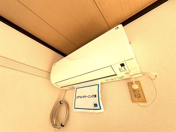 その他設備　エアコン付きになります。※写真は別室のものになります。