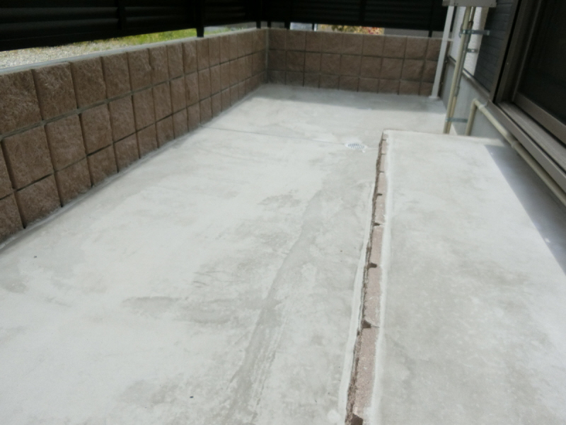 バルコニー　※同メーカーイメージ