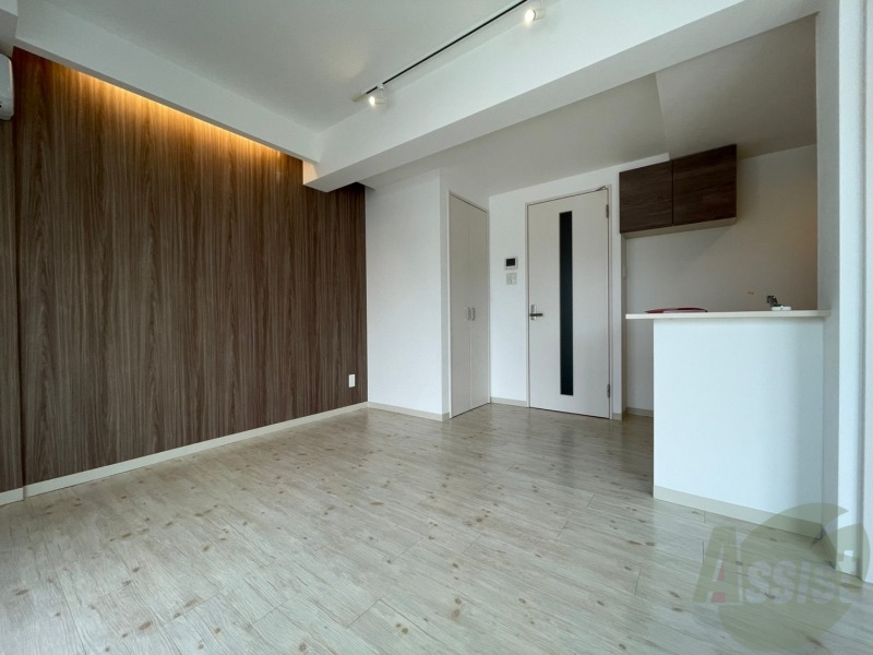 居室・リビング　広くてキレイなお部屋が広がっていて、充実した生活が送れそう。