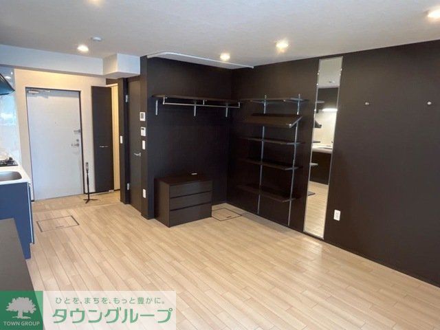 居室・リビング　エントランス