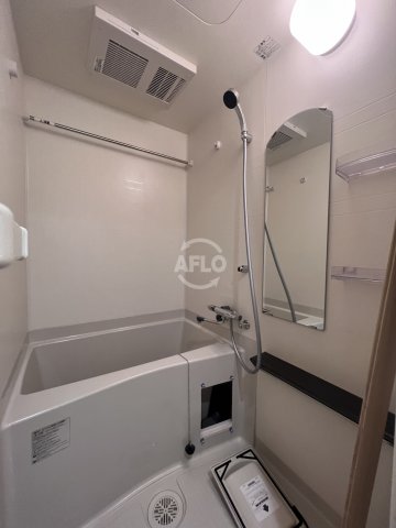 バス・シャワールーム　プレサンス天満橋ヴェルエラ　浴室