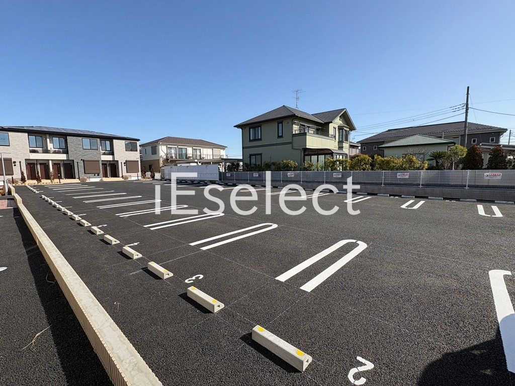 駐車場　敷地内駐車場も募集中です！