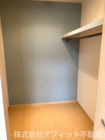 収納　ウォークインクローゼット