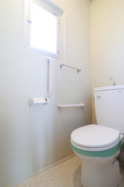 トイレ　トイレ