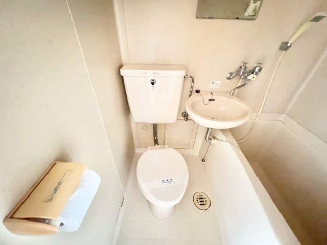 トイレ　シンプルで使いやすいトイレです