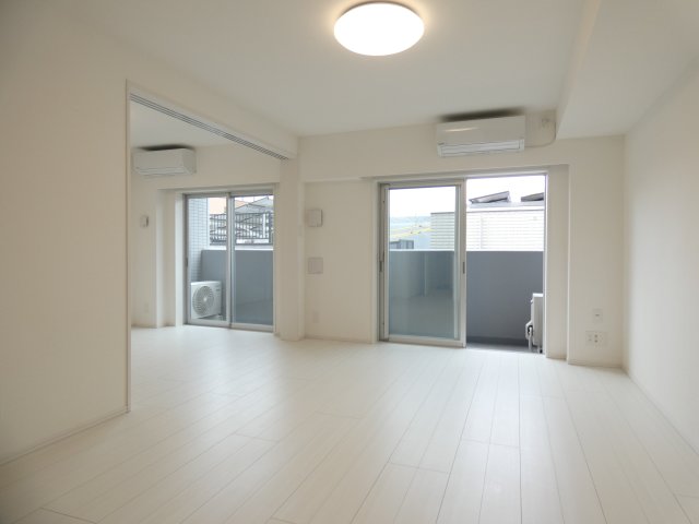 居室・リビング　居室