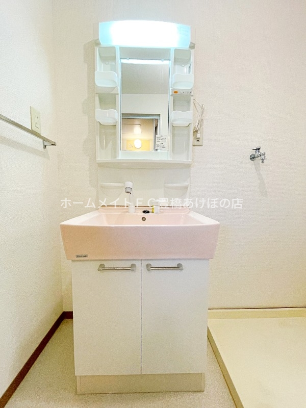 洗面設備　同型別部屋写真