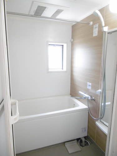 バス・シャワールーム　浴室