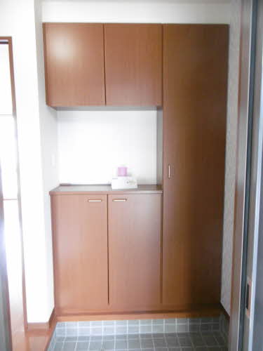 玄関　玄関収納