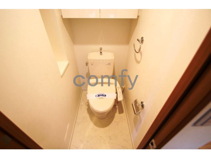 トイレ　ウォシュレット付きトイレ