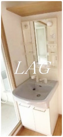 洗面設備　独立洗面台です。