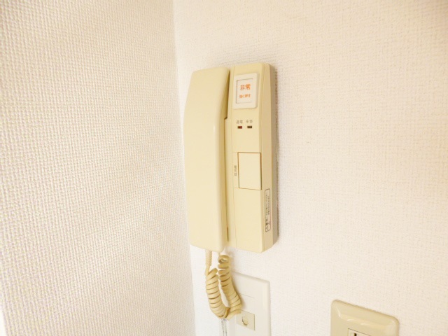 セキュリティ　インターホンも完備