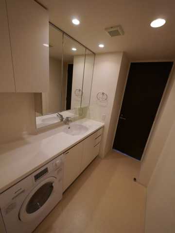 洗面設備　ガーネットコート四谷