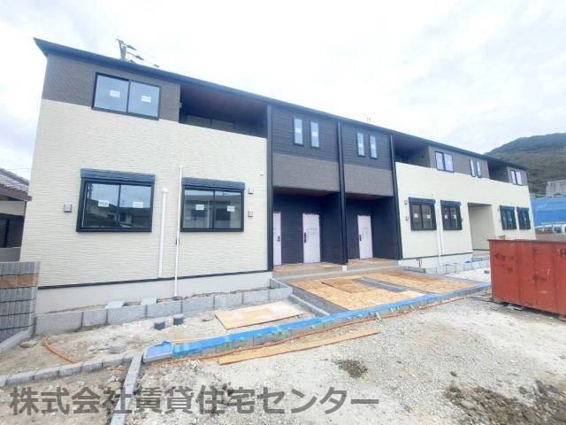 建物外観　建築中