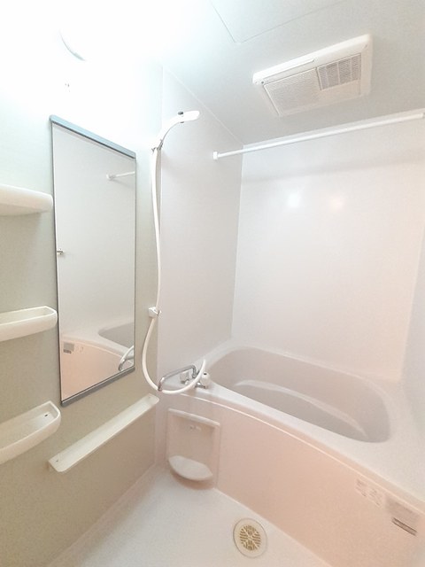 バス・シャワールーム　バス