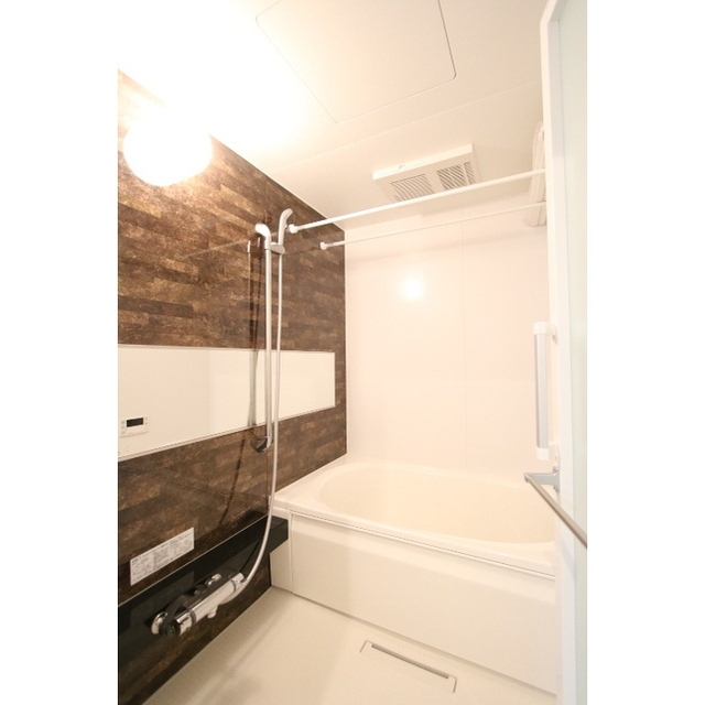 バス・シャワールーム　追炊付きオートバス♪