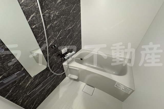 バス・シャワールーム　きれいなお風呂です