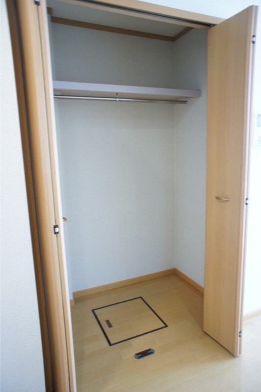 収納　図面と現状に相違がある場合には現状を優先