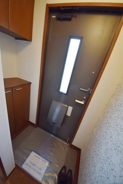 玄関　★ゆったりとした玄関です★