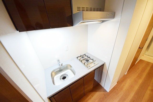 キッチン　お問合せは(株)タウンハウジングレジデンス事業部【03-…