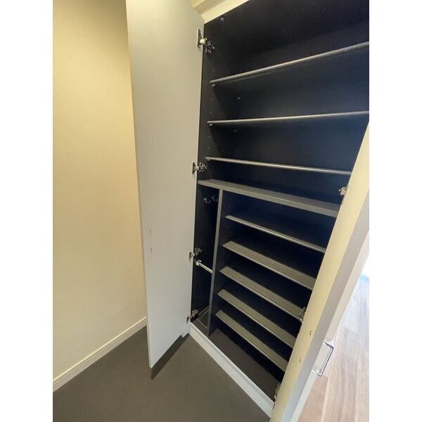 収納　※別号室の参考写真、現況優先※