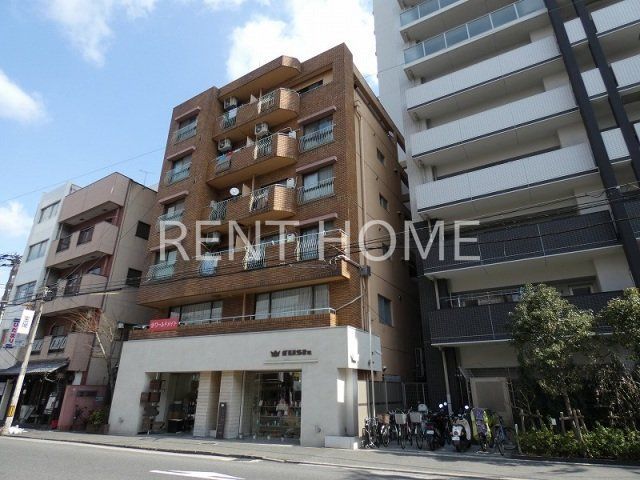 建物外観　鉄筋コンクリート造　６階建