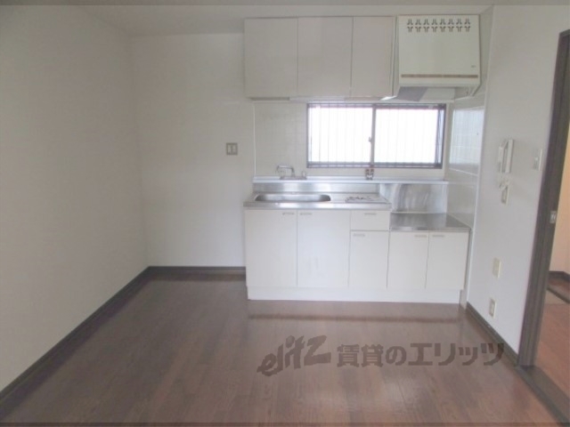 キッチン　広々としたダイニングキッチンです