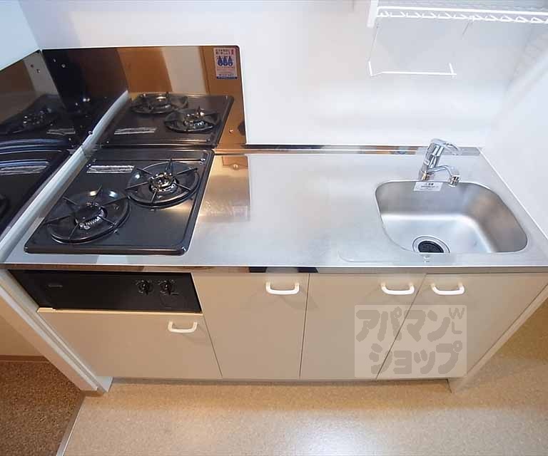 キッチン　システムキッチン装備