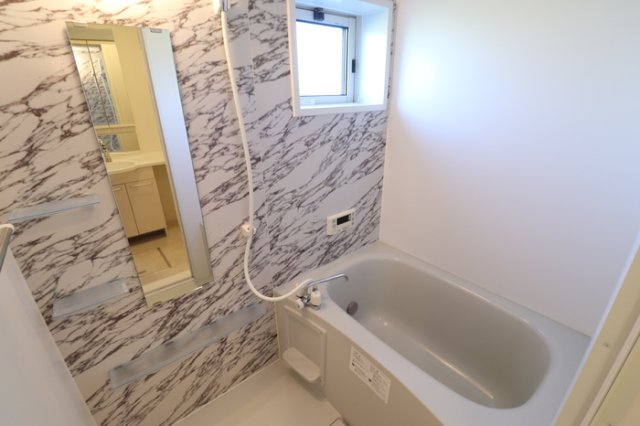 バス・シャワールーム　A103 一坪風呂