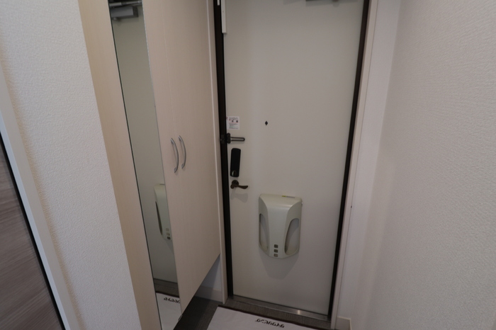 玄関　A103 玄関