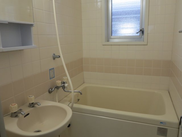 バス・シャワールーム　同タイプ別部屋