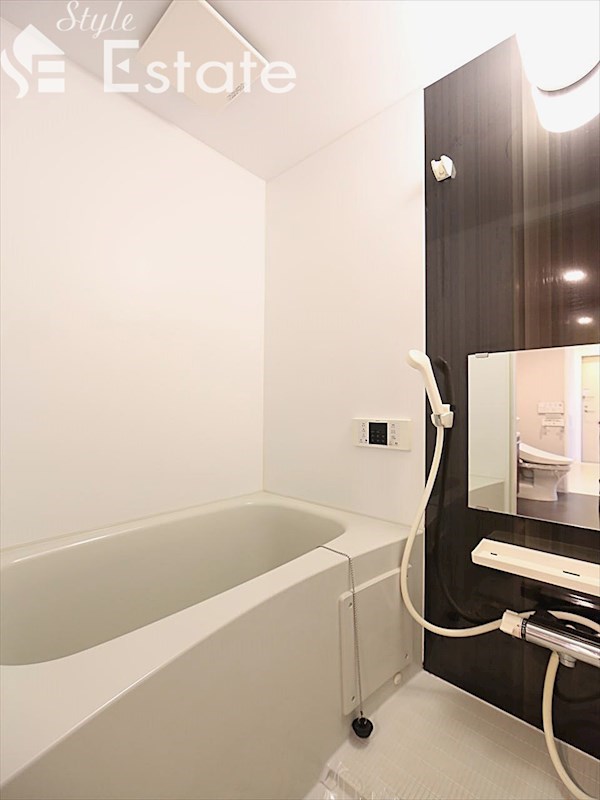 バス・シャワールーム　バスルーム