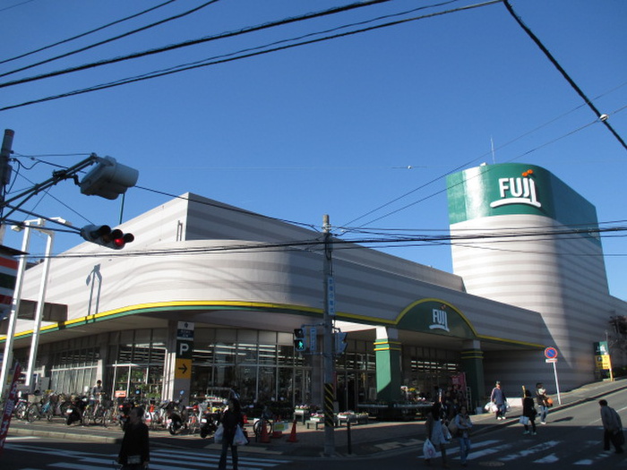 スーパー　FUJIス－パ－（スーパー）まで1000m