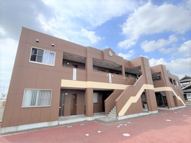 建物外観　外観写真（昼）