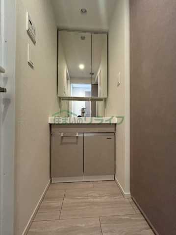洗面設備　別部屋の参考写真です。
