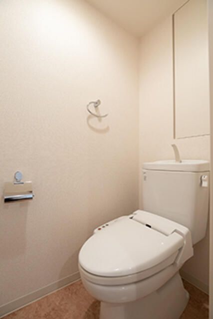 トイレ　清潔感のあるトイレです