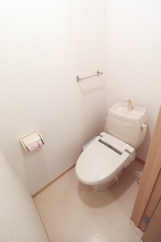 トイレ　図面と現状に相違がある場合には現状を優先