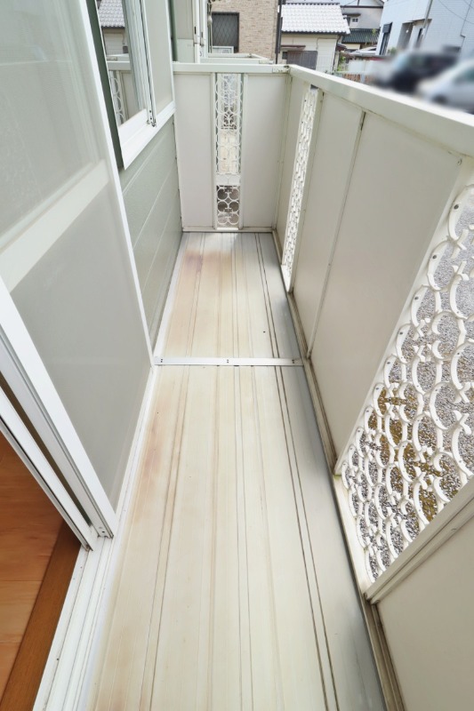 バルコニー　図面と現状に相違がある場合には現状を優先