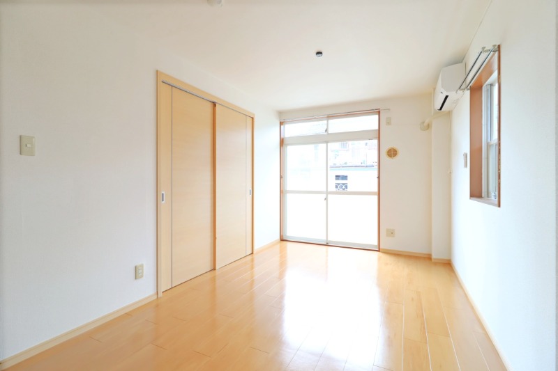 居室・リビング　図面と現状に相違がある場合には現状を優先