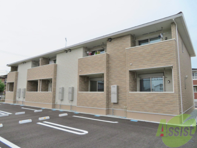 建物外観　岩沼市下野郷字北谷地２４３－１（シューネスハイムミルト西館）