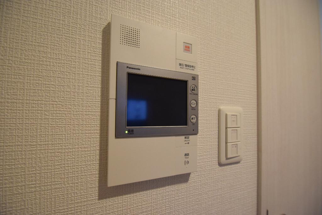 セキュリティ　カメラ付インターホン