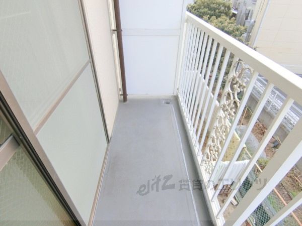 バルコニー　ベランダ