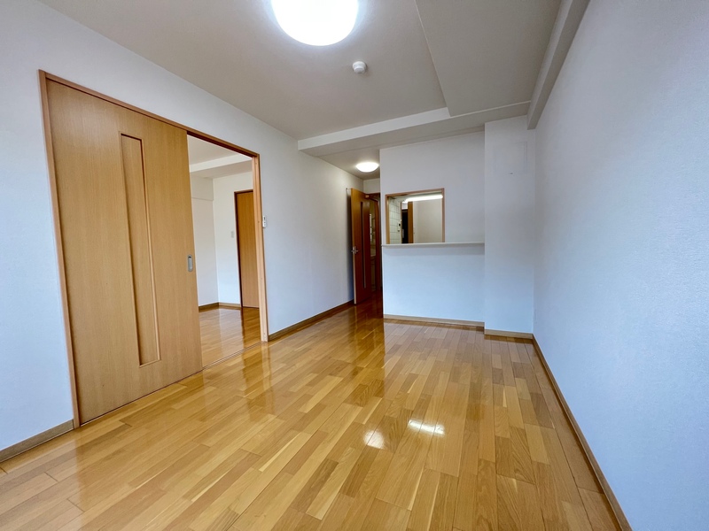 居室・リビング　ＬＤＫ　１０．８