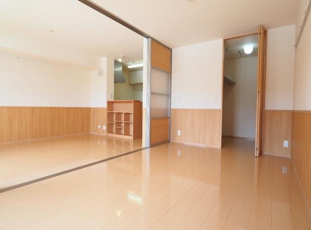 その他部屋・スペース　洋室7.5帖からLDK10.5帖